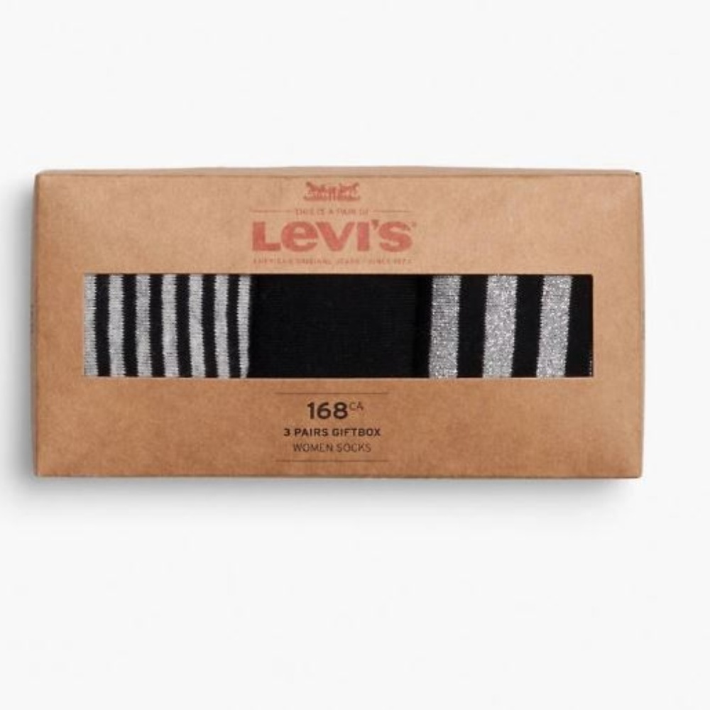 NWT - Levi’s Women Socks 3 Pairs Giftbox